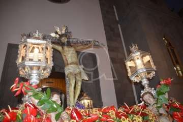 Oficios religiosos del mediodía y procesión del Santo Cristo de Telde (Foto TA)